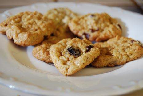 Christmas Candy and Cookies…Oatmeal Raisin Cookies