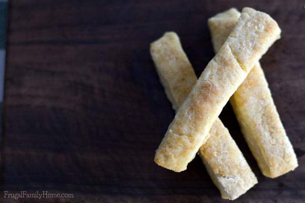 A quick and easy breadstick recipe for those days when you too busy to get to making bread. 