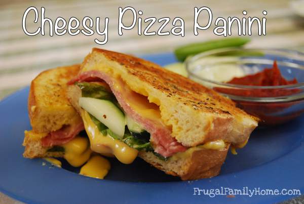 #VelveetaRecipes Pizza Panini