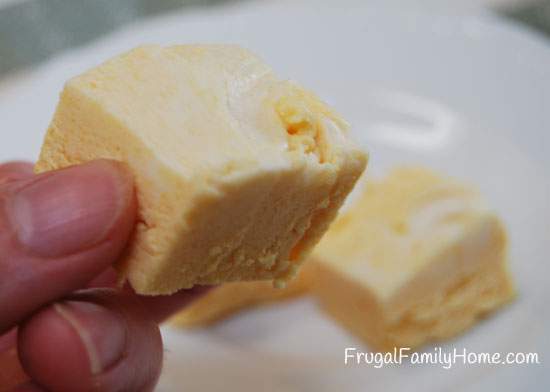 Nice Up close picture of the Creamsicle Fudge
