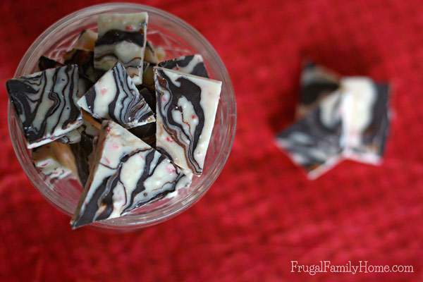 This is one of the easiest candy recipes to make and it’s so delicious too. I include it in my Christmas cookie and candy plates each year. It only takes a few minutes to make and is made in the microwave too. It’s super easy to make but you don’t have to tell anyone, just let them think you are a master candy maker instead.