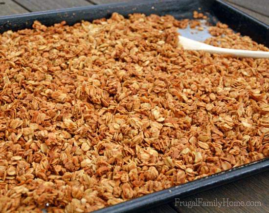 Crisp Crunchy Granola Recipe