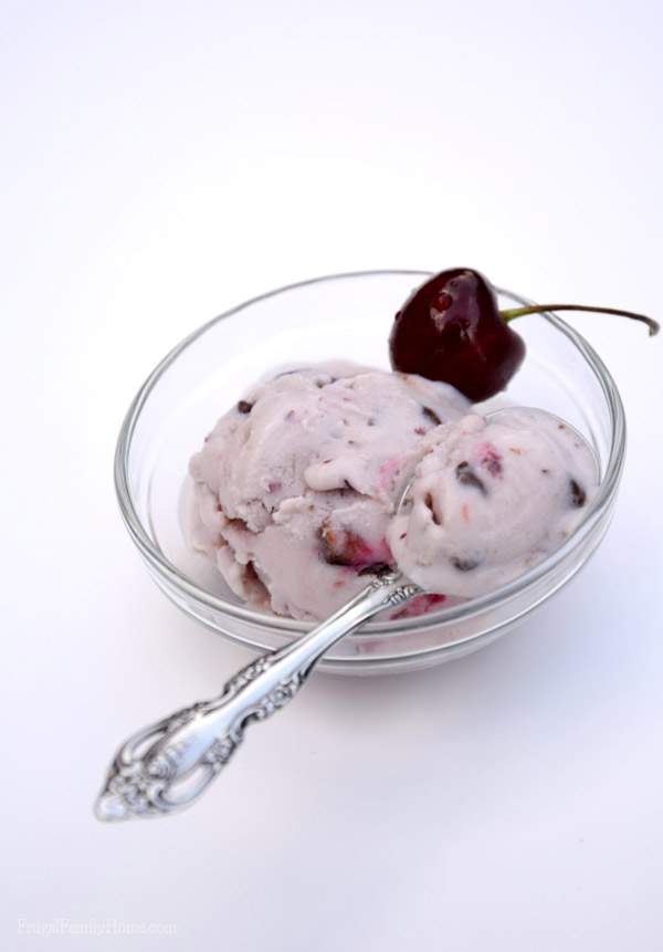 A great dairy free ice cream recipe, Frugal Family Home, #SilkAlmondBlends #shop