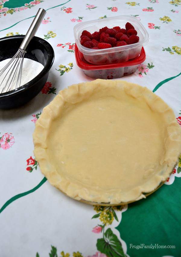 Raspberry Cream Pie |Frugal Family Home