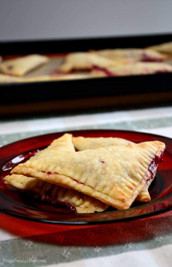 Delicious Baked Raspberry Hand Pies | Frugal Family Home