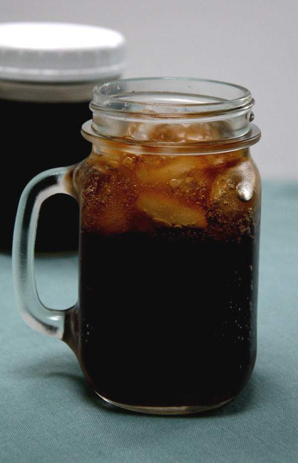 Make Your Own Root Beer Syrup