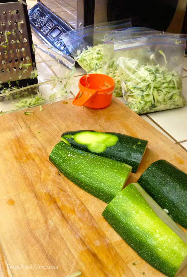 Preparing zucchini for the freezer | Frugal Family Home
