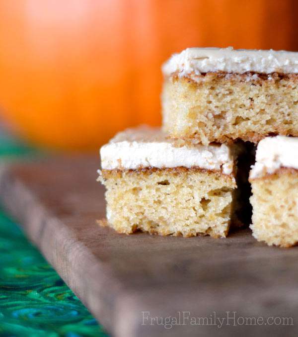 Yummy pumpkin bar recipe with caramel frosting | Frugal Family Home