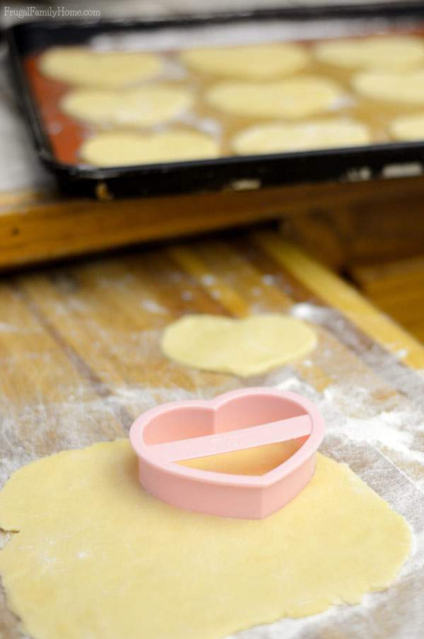 Sugar cookies with a special message for your valentine, make a great gift. 