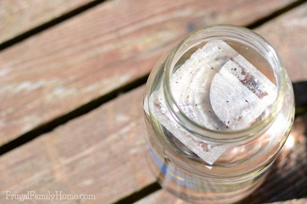 When it’s hot outside is a great time to make DIY sun tea. If you’ve never made sun tea it super easy. Only two ingredients are needed and one is water. It’s a great summer drink to have on hand on those hot summer days. Come on over and see how easy this sun tea recipe really is.