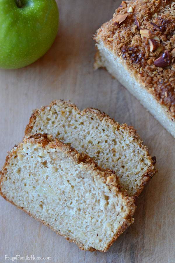 Looking for an easy apple recipe? This yummy apple cinnamon bread recipe is a one bowl recipe that is so quick to make. It smell delicious when it baking and tastes even better. This apple bread recipe turns out moist and so very yummy. It’s a perfect fall recipe to make.
