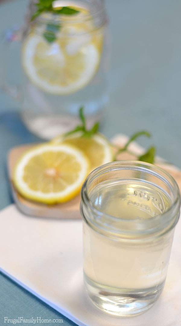 With the heat of summer a cool drink is always nice to have on hand. With this simple syrup recipe you can have an easy way to sweeten any drink you are enjoying. From ice tea to lemonade this simple syrup recipe works great. I like to add simple syrup to my mint water I make with the mint from my garden. 