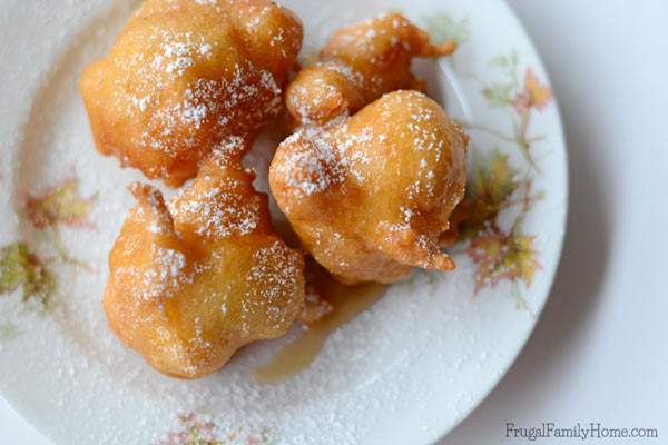 Crisp air, crisp apples and yummy comfort food is what fall is all about. I love making yummy fall recipes this time of year and this apple fritter recipe is a great breakfast recipe to make. It’s easy to make and only takes 5 ingredients you probably already have on hand.