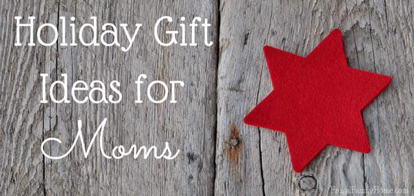 Need a few gift ideas for your mom or another lady on your Christmas list? Take a look at these unique gift ideas along with a few homemade gift ideas too. 