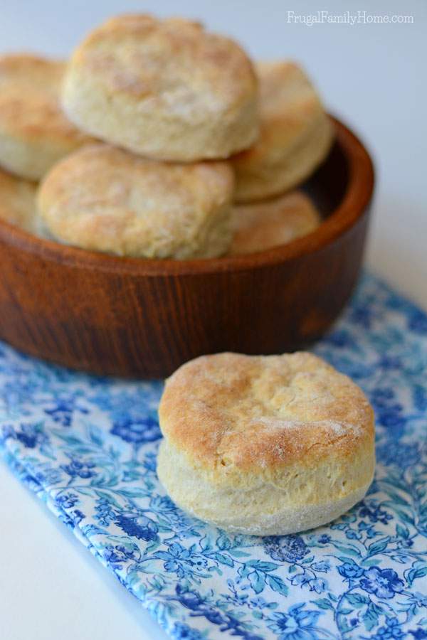 I used to buy those canned biscuits all the time until I started making them from scratch at home. This recipe for homemade biscuits is really delicious. This biscuit recipe is so easy to make and they turn out much better than the pop can biscuits. They only take a few minutes to make and cost less than the pop can biscuits too.