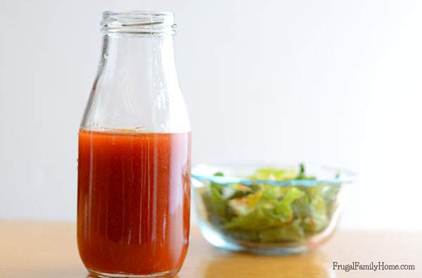 Make your own homemade french dressing with items you have in your pantry right now. I love how quick and easy this french dressing is to make. It’s less expensive than the store bought dressing too. It has the perfect balance of sweet and tangy flavors. If you love french dressing you need to give this easy homemade french dressing recipe a try.