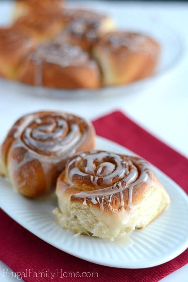 I love cinnamon rolls but many recipes take hours to make. But this recipe can be done in a little over an hour and the rolls turn out so good. Plus there’s a step by step video of the recipe. Which is super helpful if you haven’t made cinnamon rolls from scratch before.