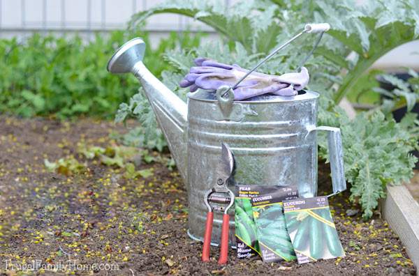 3 Great Garden Gift Ideas for the Mother's Day - Frugal Family Home