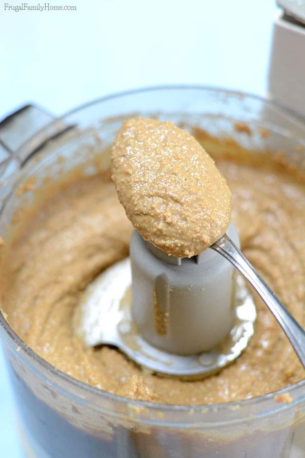 Ever wonder how to make your own nut butter? I know I usually buy it at the store, but when the store was sold out, I had to find an alternative. This is a great tutorial for how to make your own sunflower butter at home. Just two ingredients and a food processor are all that is needed. Plus you can save almost $.20 an ounce over the store bought sunflower butter which is quite a good amount of savings.