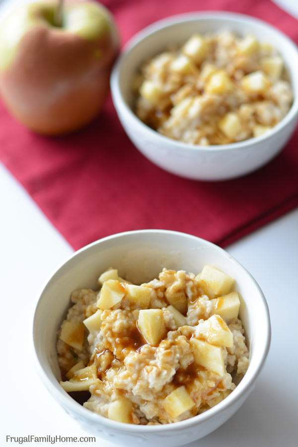 This is an easy breakfast recipe for caramel apple oatmeal. The brown sugar caramel topping is made dairy free and this recipe also has an option for making it gluten free too. The next time you have a caramel apple craving at breakfast make this recipe, it will hit the spot.