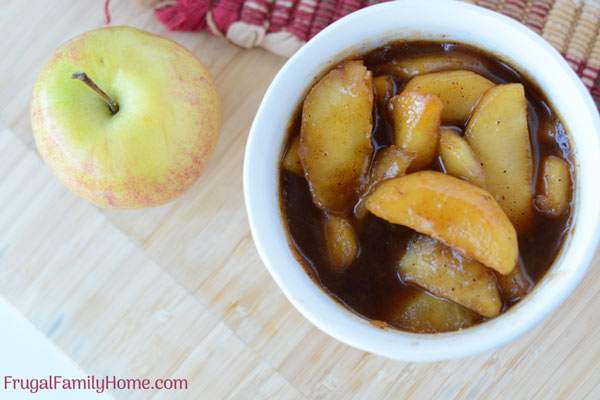 How to make cinnamon apples. These easy skillet cinnamon apples as so good warm. Serve the sauteed cinnamon apples over ice cream, on pancakes, or by themselves. They make a yummy fall treat.