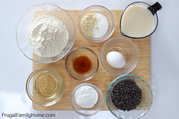 Ingredients for Chocolate chip pancakes