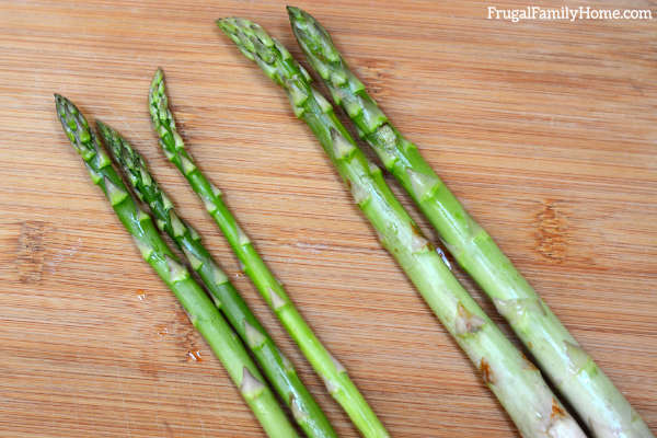thick and thin asparagus spears.