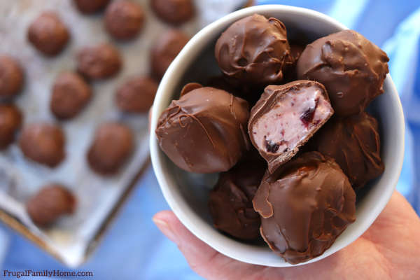 unclose bowl of cream chocolates