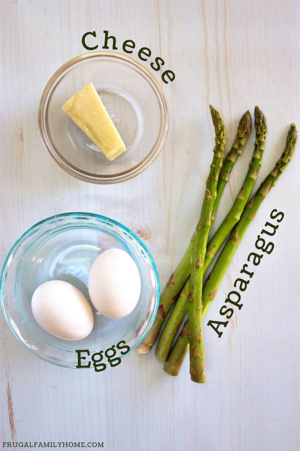 Ingredients for eggs and asparagus
