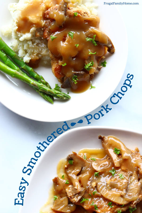 serving the slow cooker pork chops with gravy