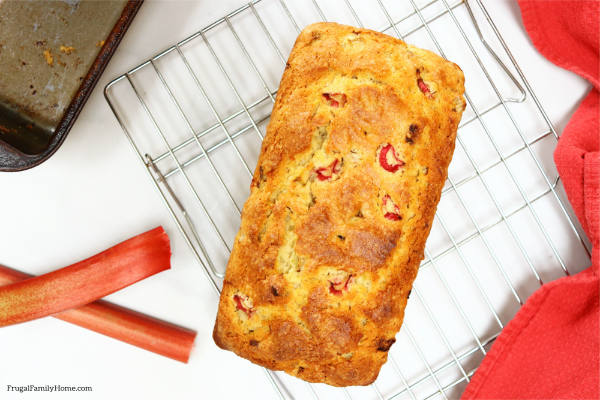 Cooling the loaf of quick rhubarb bread on rack